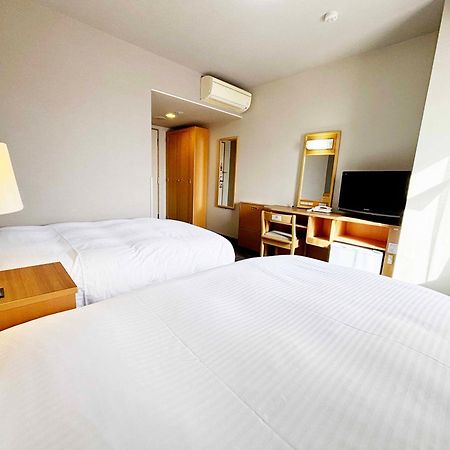 Route Inn Grantia Hanyu Spa Resort Bagian luar foto